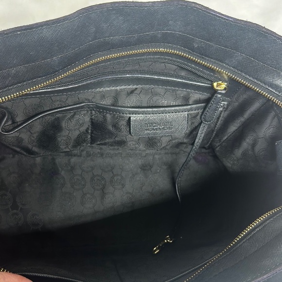 MICHAEL Michael Kors Black Tote with Textured Leather - Picture 12 of 14